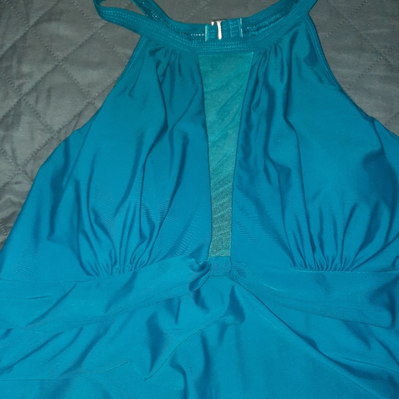 *bogo* ladies 1 piece bathing suit - Picture 2 of 3